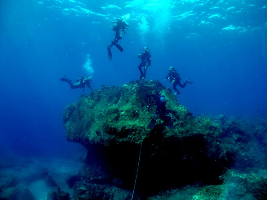 Santorini: Scuba Diving Experience for Beginners - The Pre-Water Lesson at Armeni