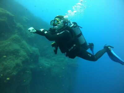 Scuba Diving Experience in Caldera for Beginners