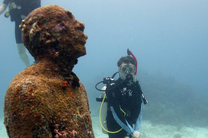 Scuba diving at MUSA the underwater museum for certified divers - What the $135 price includes