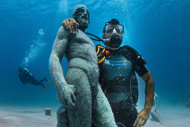 Scuba Diving at Turtle Bay with Underwater Pictures Included - A calm introduction before you enter the water