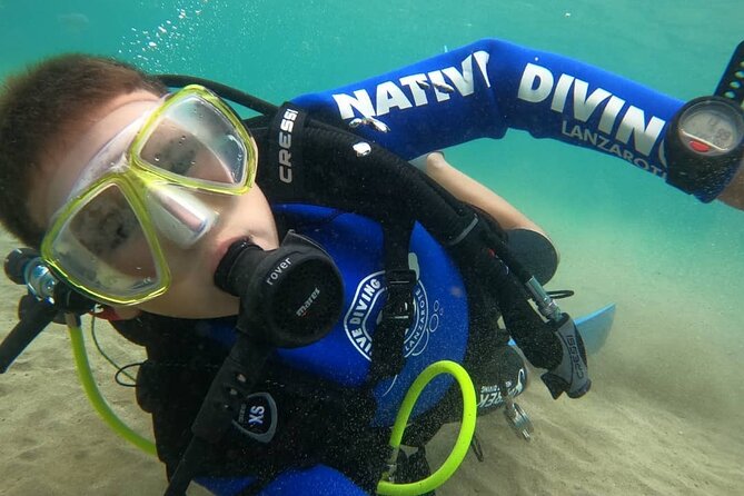 Scuba Diving (Basic Diver - 2 dives) - Meeting in Costa Teguise