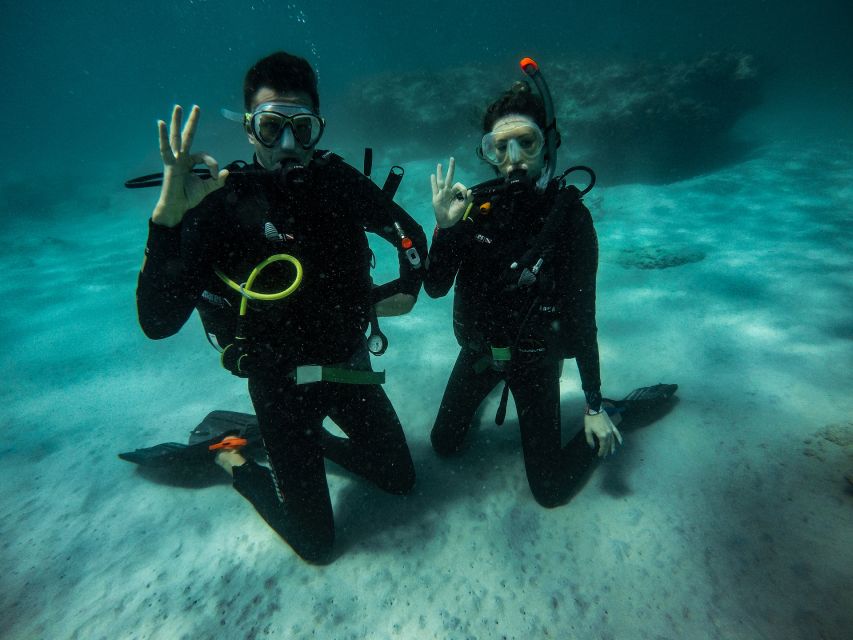 Scuba Diving for Beginners with Certified Diving Centre - Brunch on the boat, with practical comforts