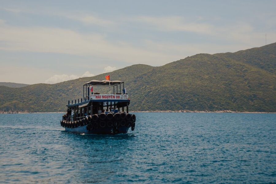 Scuba Diving for Beginners with Certified Diving Centre - The 7:30 pickup and boat ride to Hon Mun