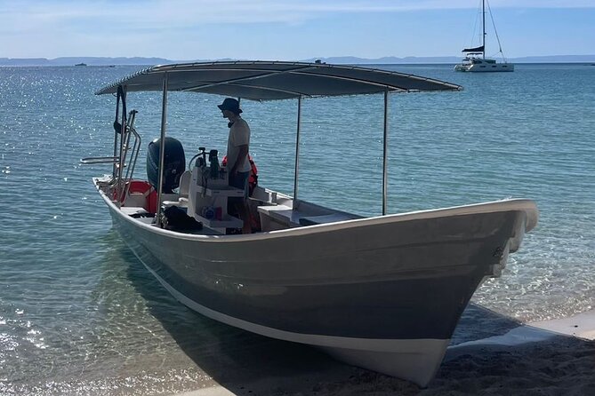 Scuba Diving in La Paz Private Trip - Espíritu Santo beach and the included picnic