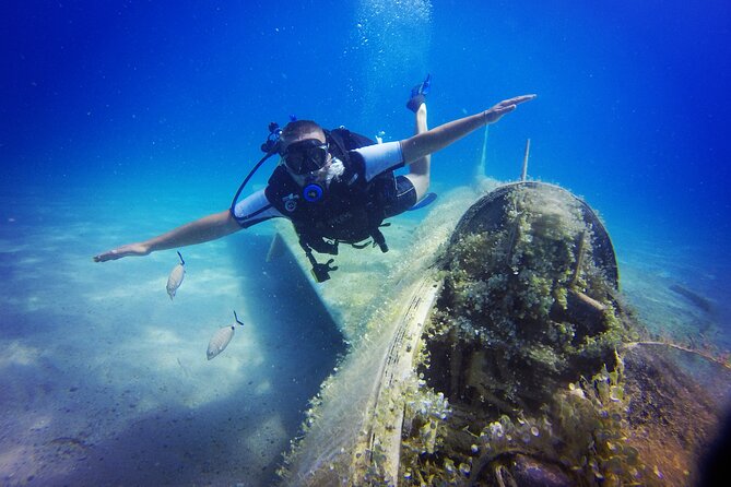 Scuba Diving in MIG-21 wreck - When to go and what to plan for
