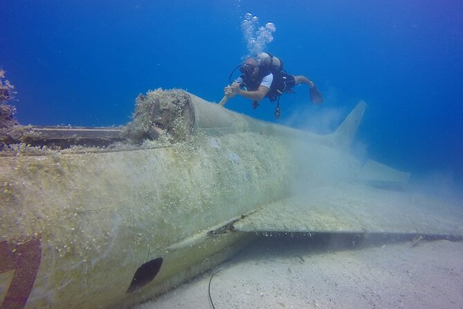 Scuba Diving in MIG-21 wreck - Who should book this experience?