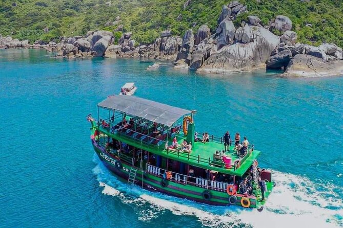 Scuba Diving Tour in Cham Island for certified divers or Beginners - What beginners can expect underwater