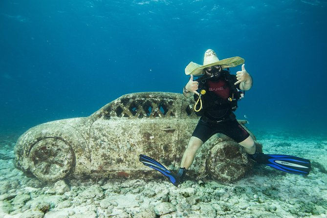 Scuba Diving Under Water Museum and Reef for beginners - The pool lesson comes before the boat