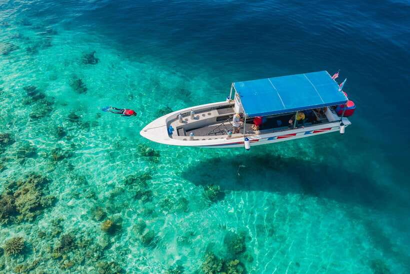 Semporna: Mabul and Kapalai Trip in Snorkel or Dive & Lunch - Who should book this island trip