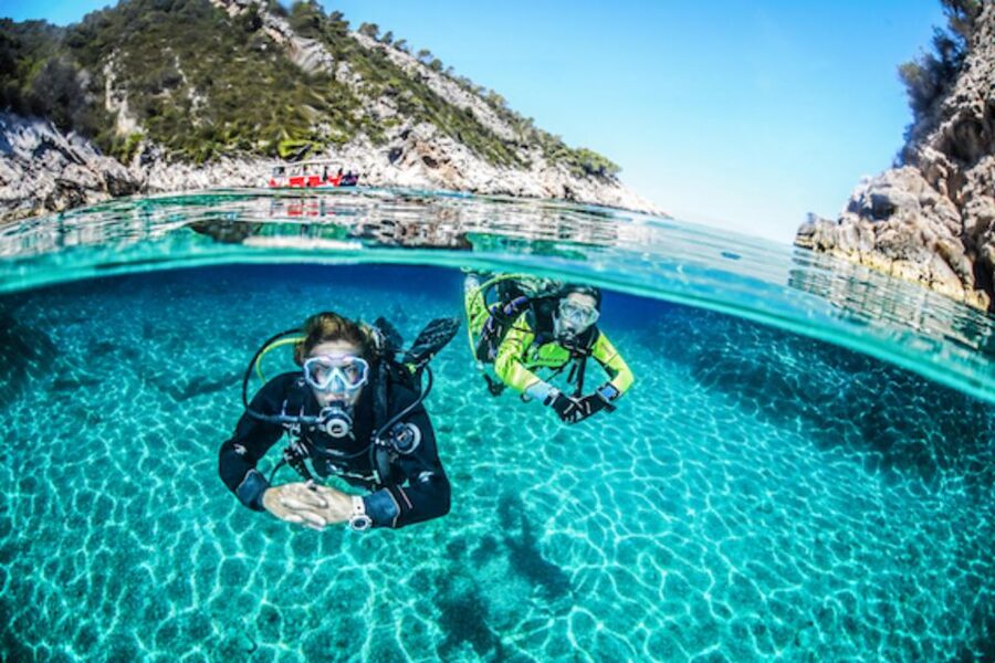 Sesimbra: First Scuba Diving Experience in the Ocean - The Megadive briefing takes about 30 minutes