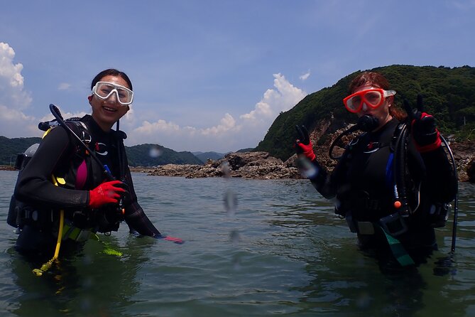 Shared Scuba Diving Trip in Kushimoto - The briefing and shallow-water practice