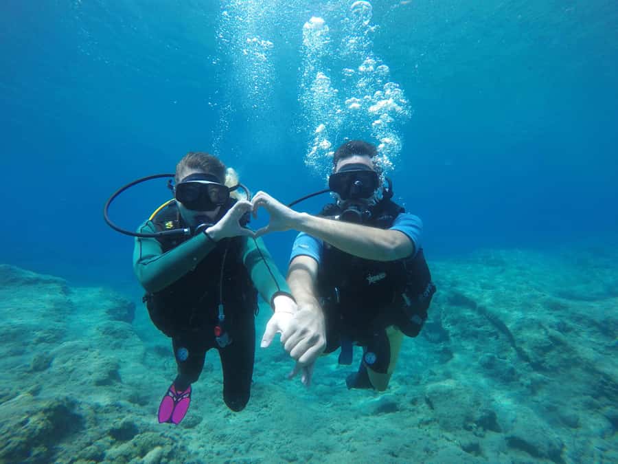 Sharm El-Sheikh: Guided Shore Scuba Diving at 2 Dives - Instruction for first-timers and certified scuba users