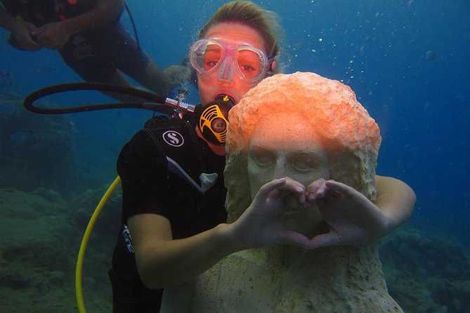 Side: Scuba Diving Under Water Museum - What the Side underwater museum trip is really like