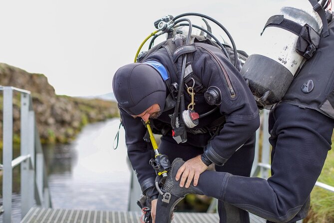 Silfra: Diving Between Tectonic Plates and Pick Up from Reykjavik - What the $325 Price Includes