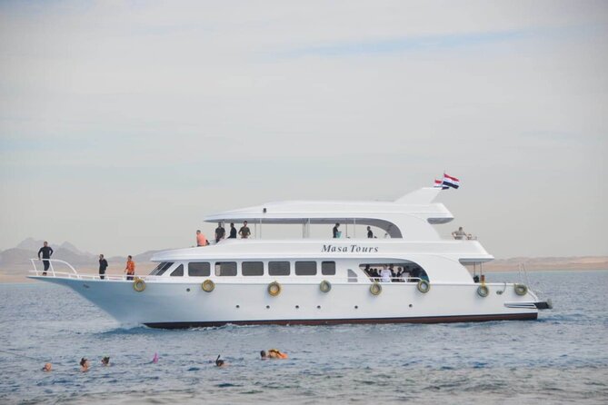 Snorkeling and Diving to Ras Mohamed And White Island by VIP Boat - The 8:00 am pickup and port departure