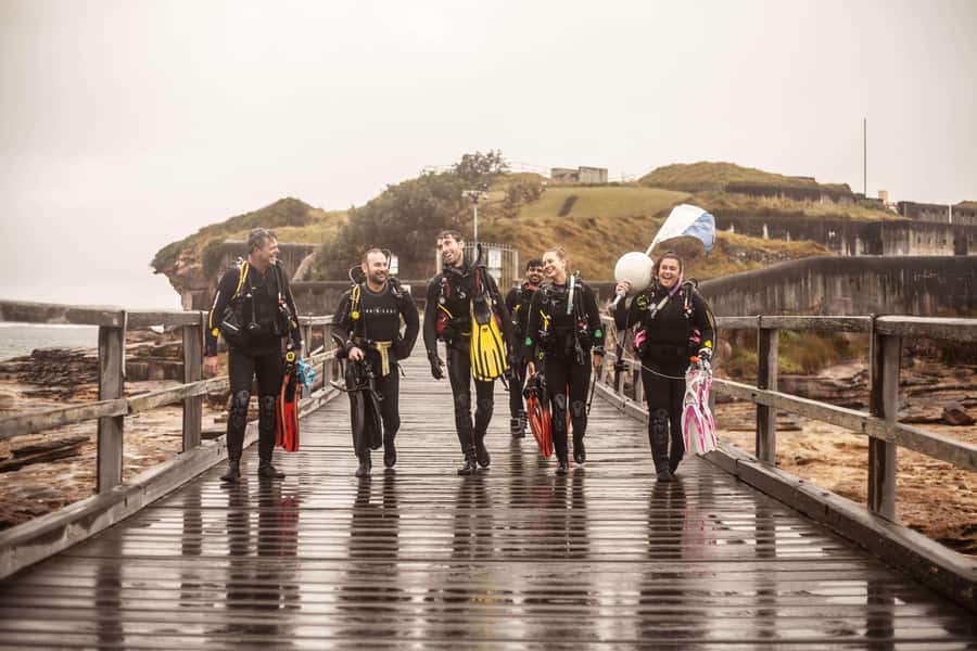 Sydney: Discover Scuba Dive at Australia's most Iconic Beach - Bondi above the waves, Sydney below them