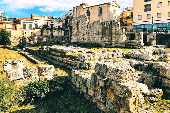 Syracuse: Ortigia Deep Dive Cultural Tour (max 6 Guests) - Starting beside the Temple of Apollo
