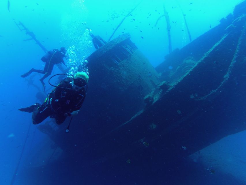 Tenerife: 2 Diving Sessions for Certified Divers - Equipment, insurance, and the real price