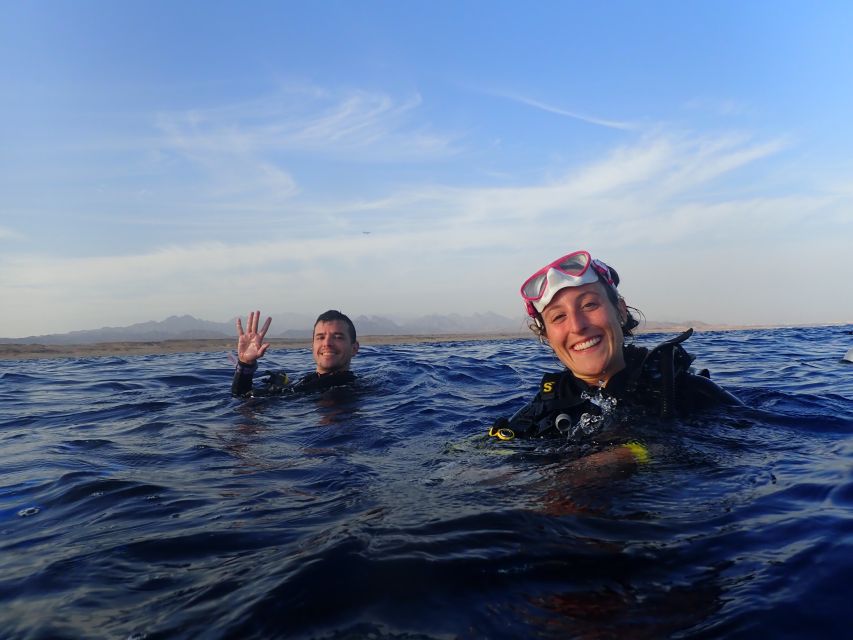 Tenerife: Costa Adeje Private Diving Lesson Experience - Making the first underwater descent