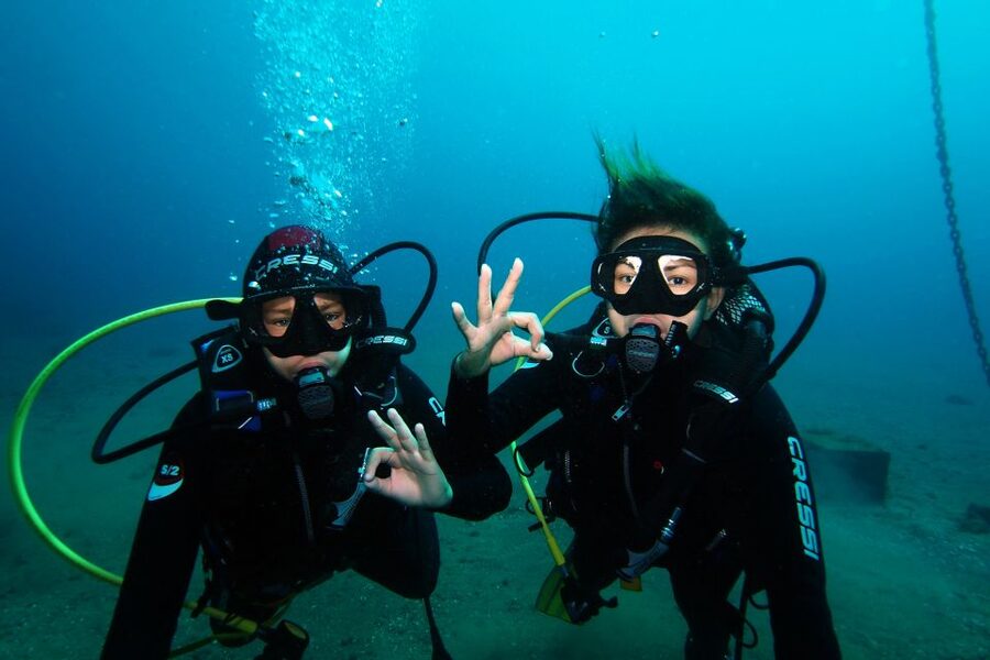Tenerife: Discover Scuba Diving with Free Photos - Shallow-water practice before the real underwater session