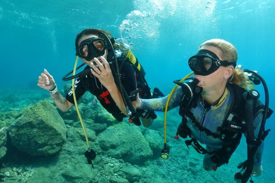 Tenerife : Diving License international in one day - The human side of the instruction
