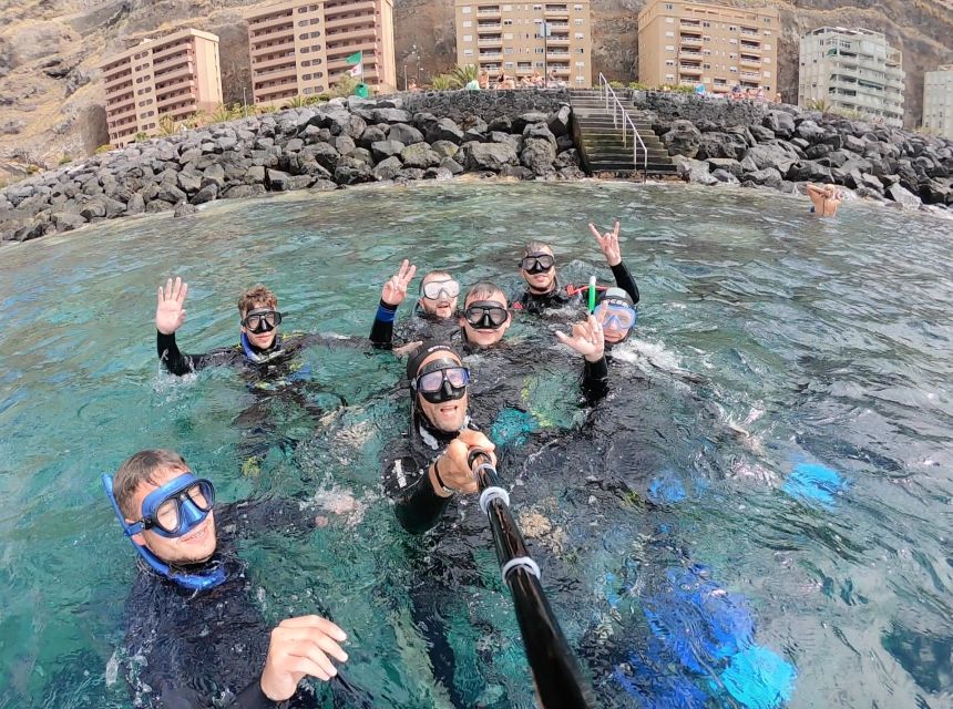 Tenerife : Snorkeling underwater with freediving Instructor - Why this is more than a standard snorkeling hour