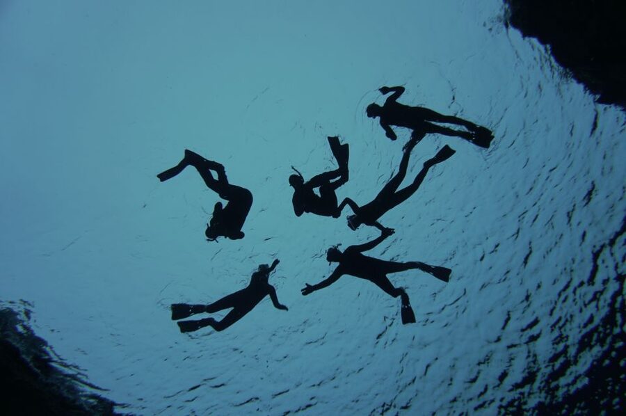 Thingvellir: Silfra Freedive Adevnture with a Guide - How cold is it?