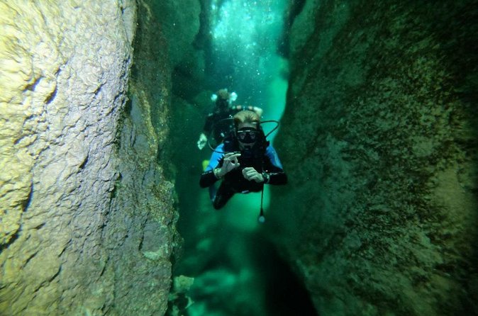 Try dive in beautiful Casa cenote for 2 people - Who will get the most from this experience