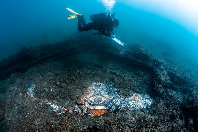 Try Scuba Diving and Underwater Roman Ruins in Baia from Naples - Who will enjoy this experience most