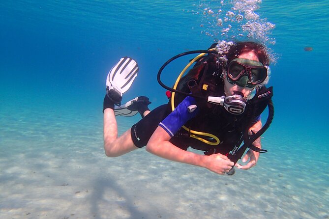 Try Scuba Diving for Beginners by Boat on Diaporos Island - The 600-horsepower ride from Nikiti