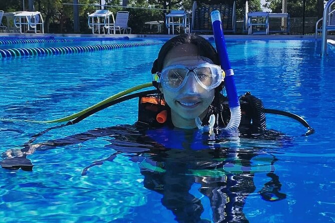 Try Scuba Diving with Professional Scuba Instructor - What this Key Largo scuba day is really like