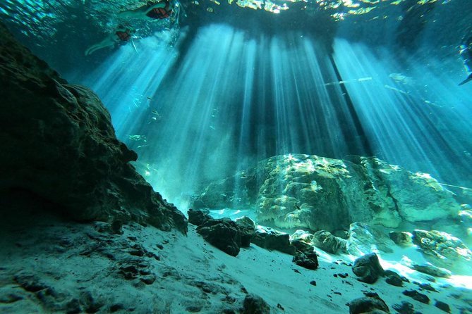 Tulum cenote diving. The ultimate experience in scuba - Getting ready on land