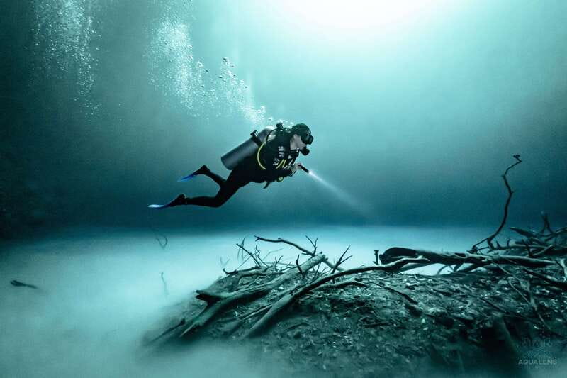 Tulum : Scuba in 2 cenotes including a deep one Pit Dos Ojos - Why El Pit feels unlike a normal scuba outing