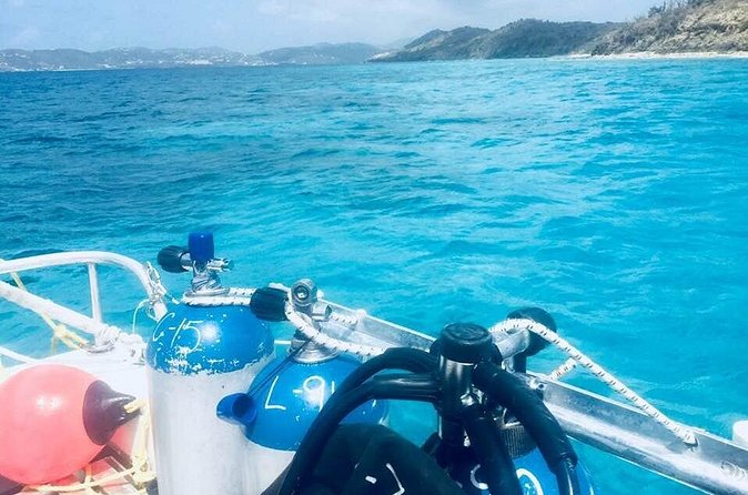 Two Tank Dive - Two tanks, one compact St. Thomas outing