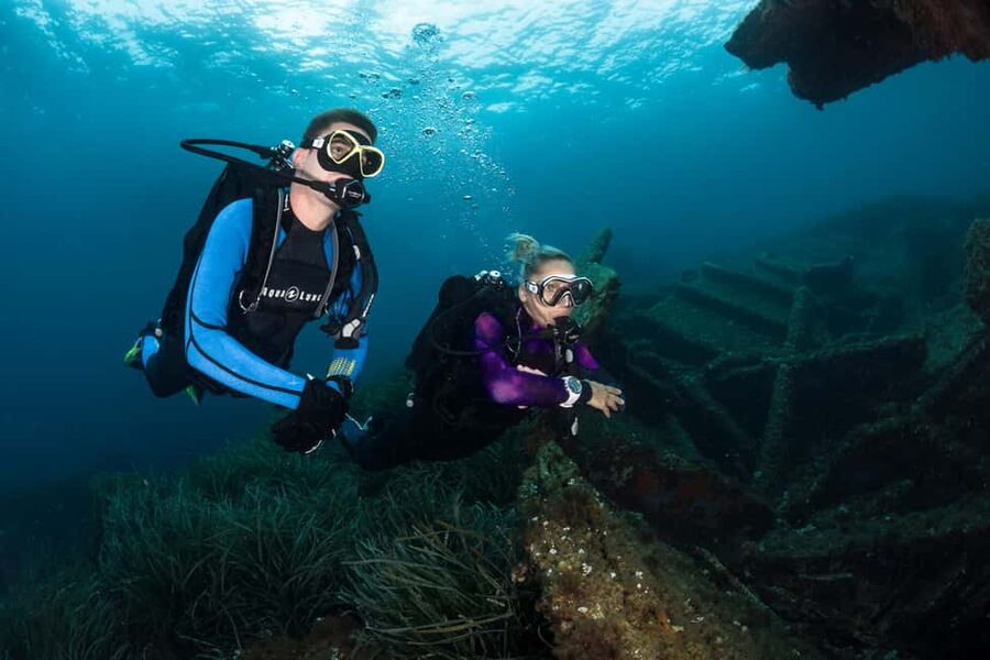 Villefranche-sur-Mer: Experience an introduction to scuba diving - From Rand’eau Evasion to the open harbor