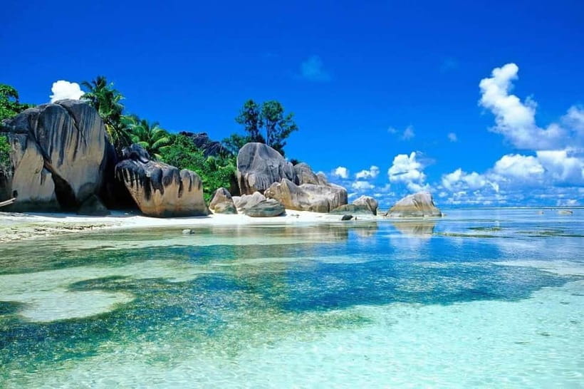 Visit Cham Islands & Snorkelling & Scuba Diving - From your hotel to Cu Lao Cham by speedboat