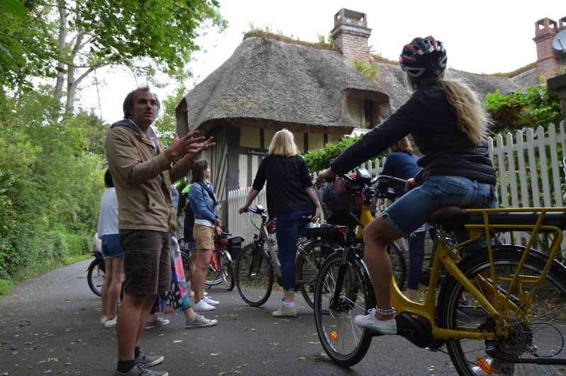 Visite guidée à vélo à Cabourg & Dives-sur-Mer en français - Three hours between Dives-sur-Mer and Cabourg