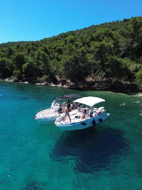 Zadar: 3 Islands Speedboat Tour with Drinks and Diving - Preko on Ugljan, the most complete stop